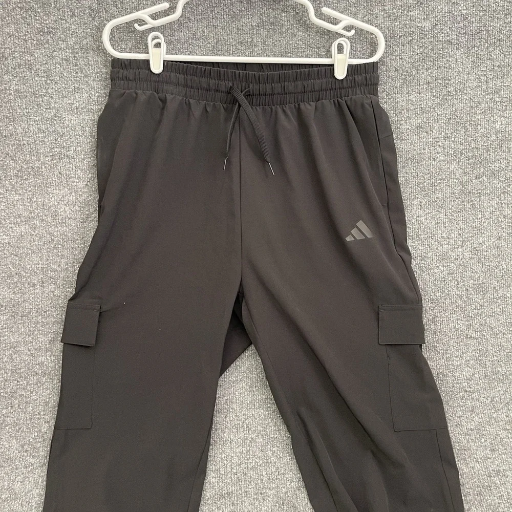 Adidas Essentials Woven Cargo Jogger Pants Mens Sz S Black JN2805